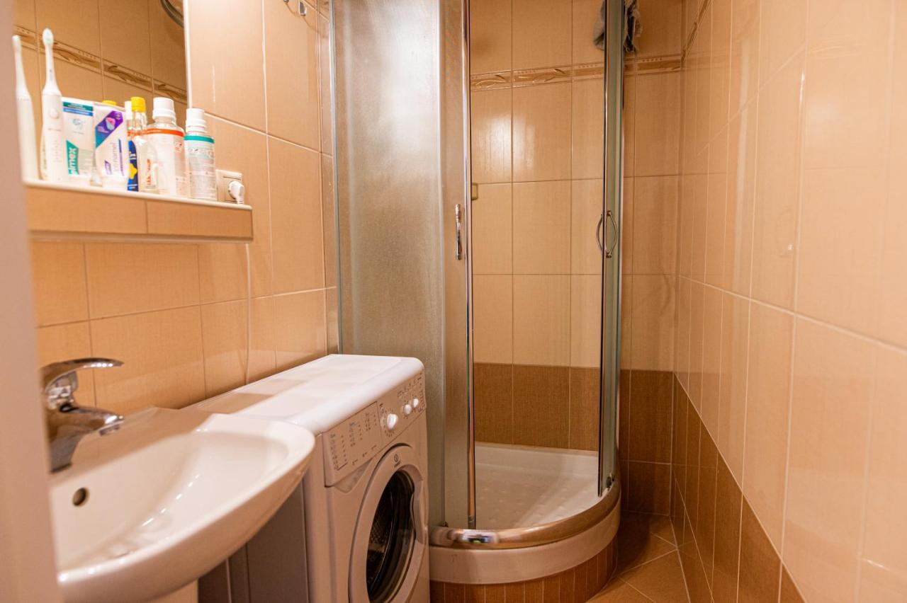 Room 1 Km From Center Bratislava Exterior foto