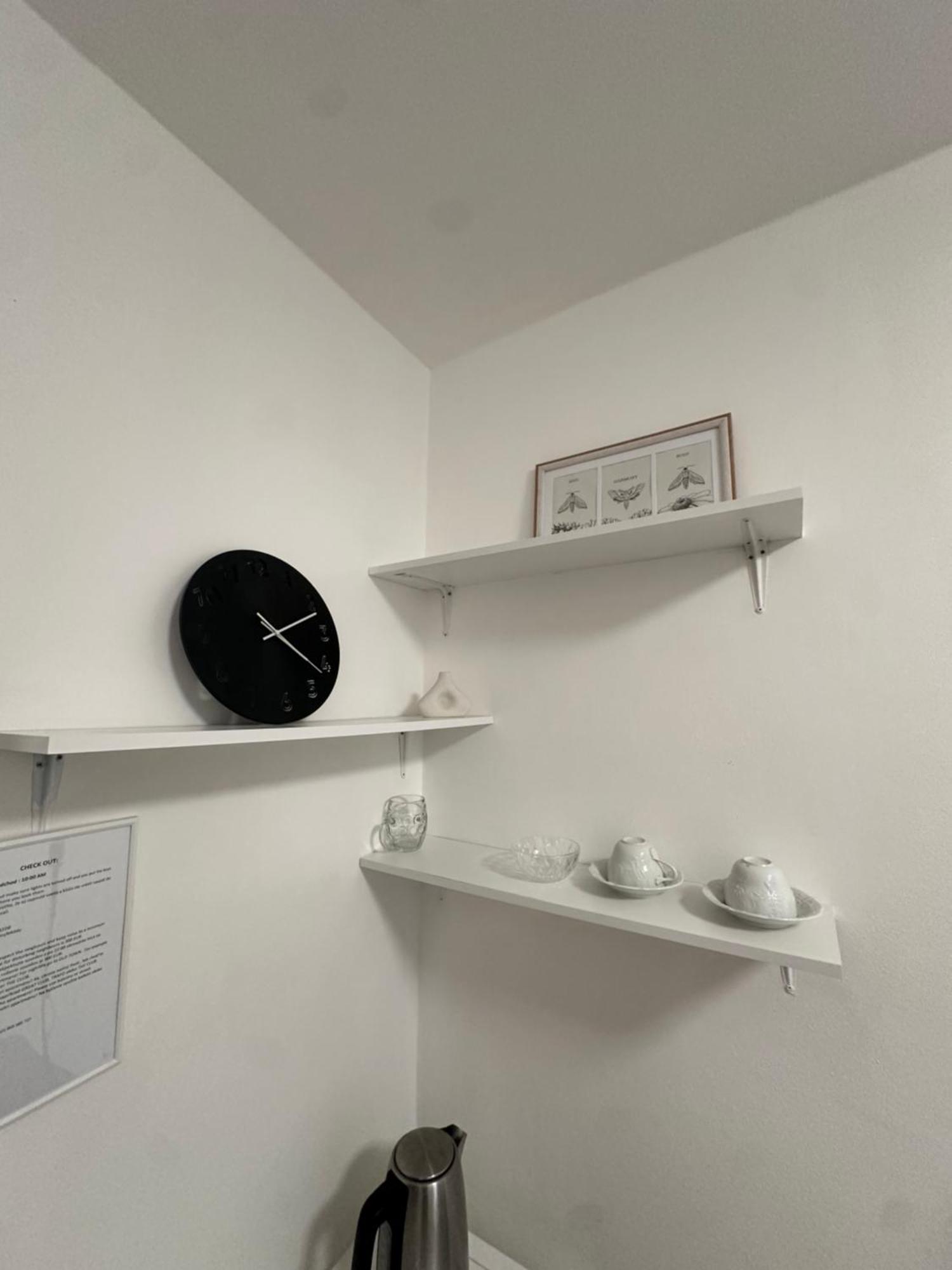 Room 1 Km From Center Bratislava Exterior foto